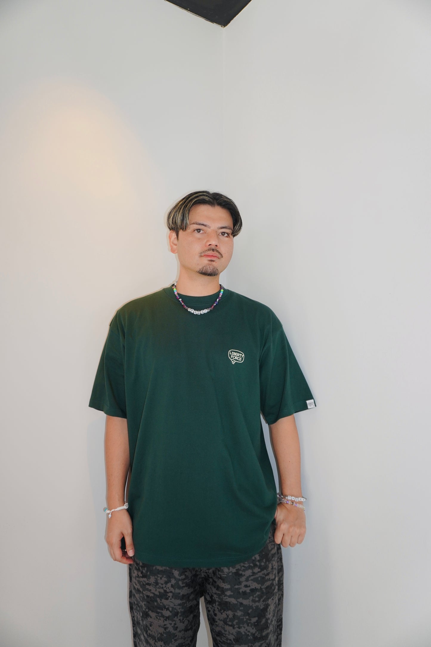 STANDARD T-SHIRT