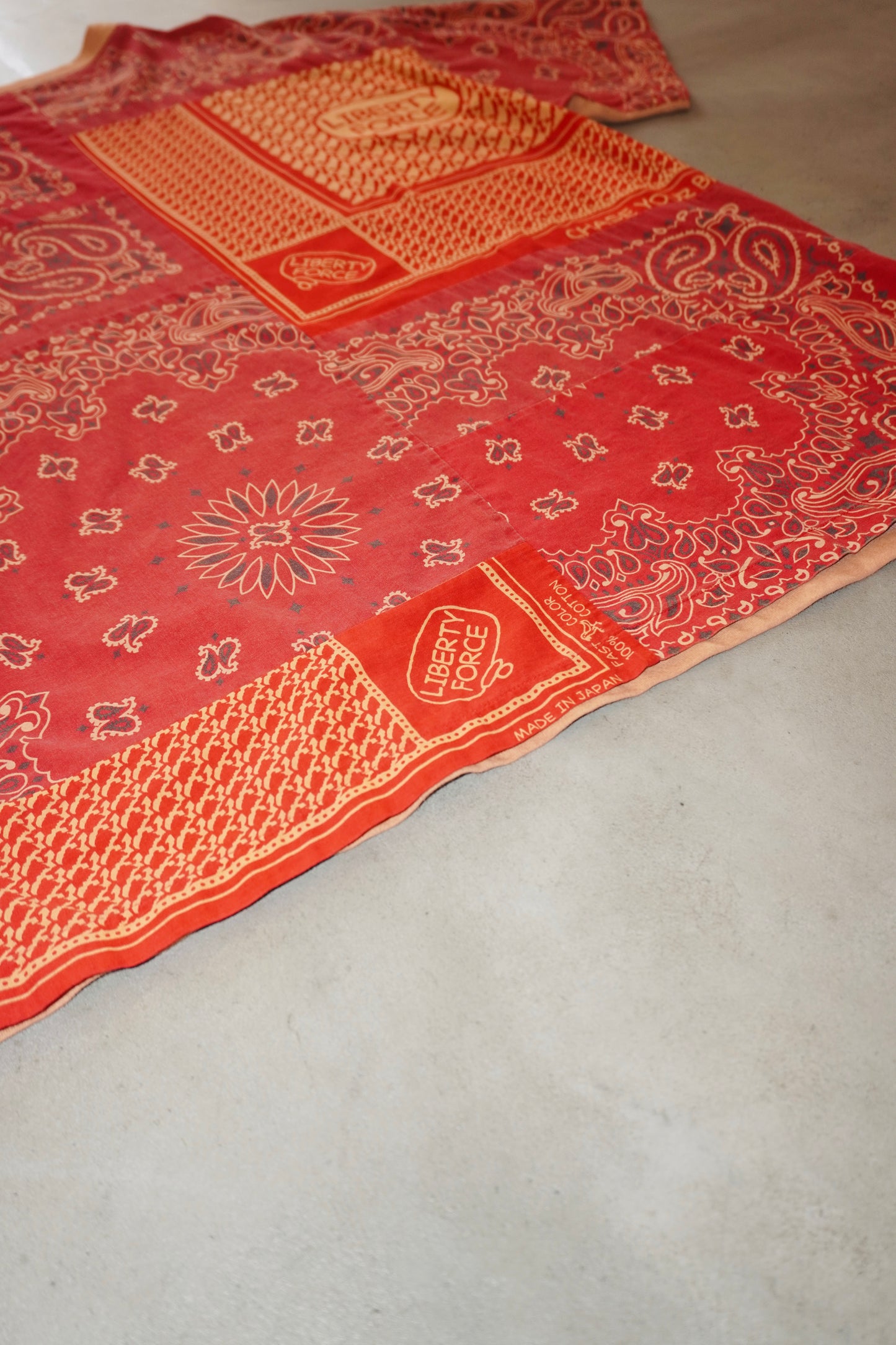 BANDANNA PATCHWORK T-SHIRT (ORANGE)