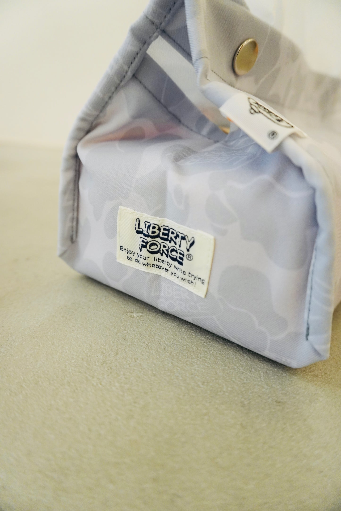 TISSUE COVER