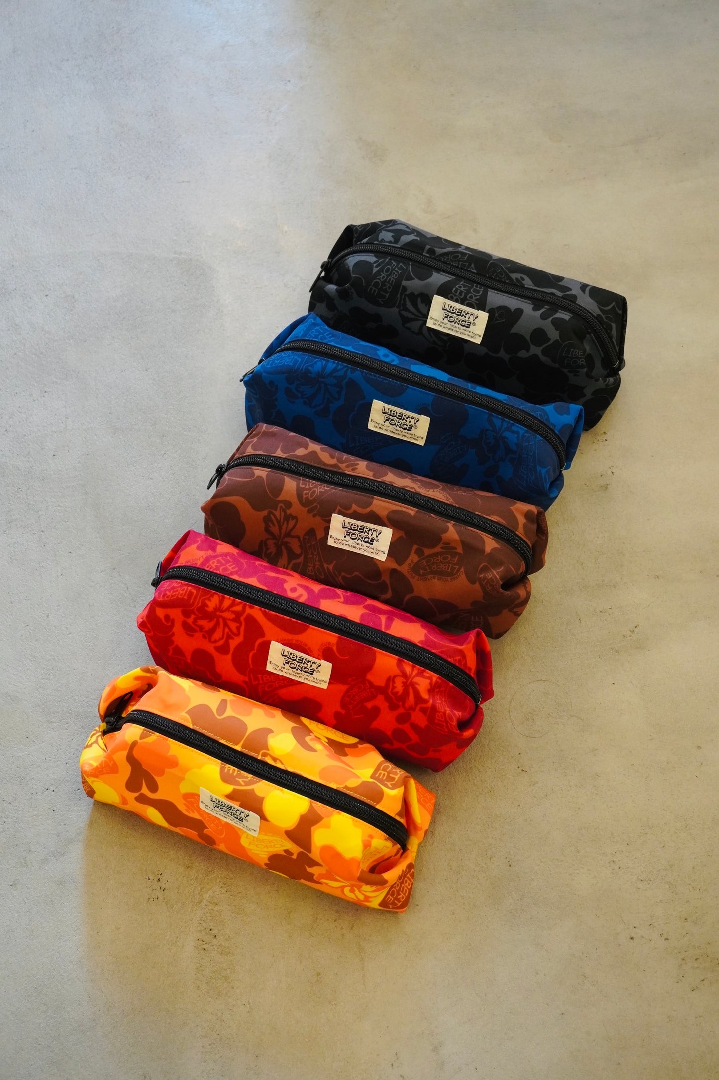 POUCH