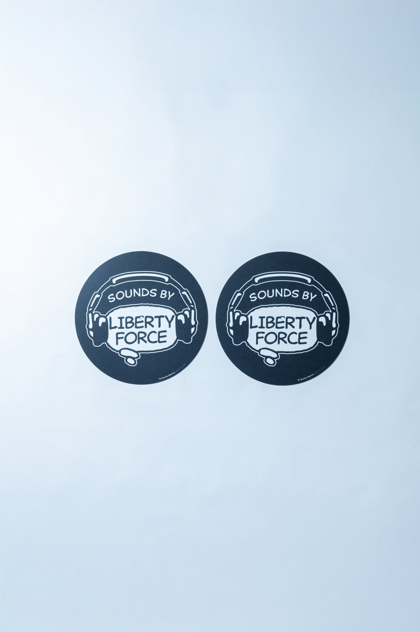 “SOUNDS BY LIBERTY FORCE” スリップマット(2枚組)
