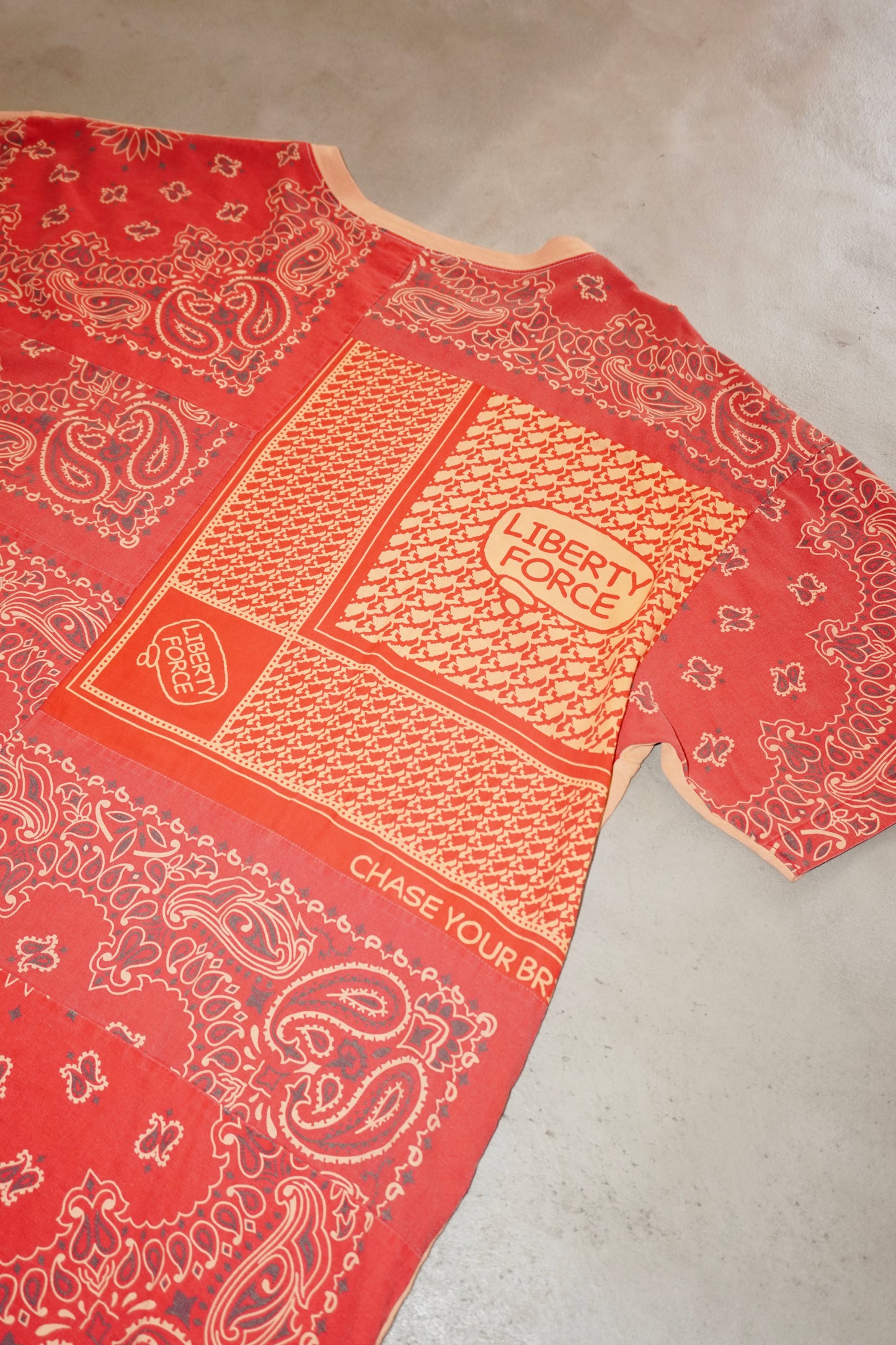 BANDANNA PATCHWORK T-SHIRT (ORANGE)