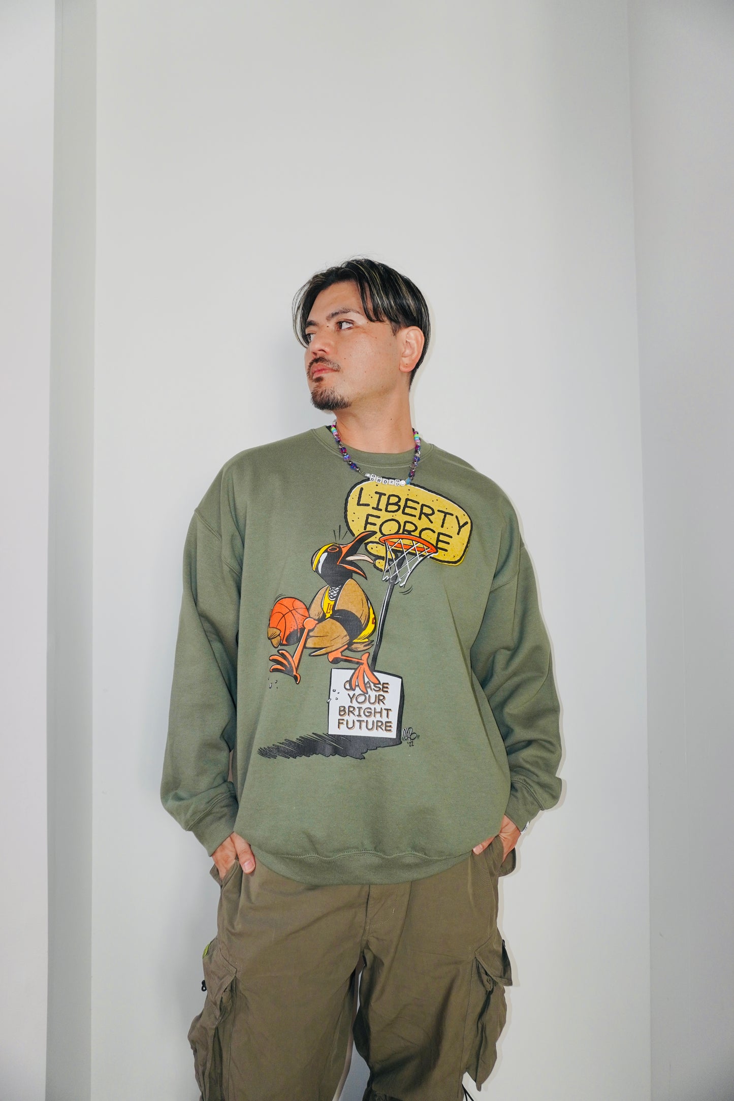 YANBARUKUINA CREW NECK SWEATSHIRTS