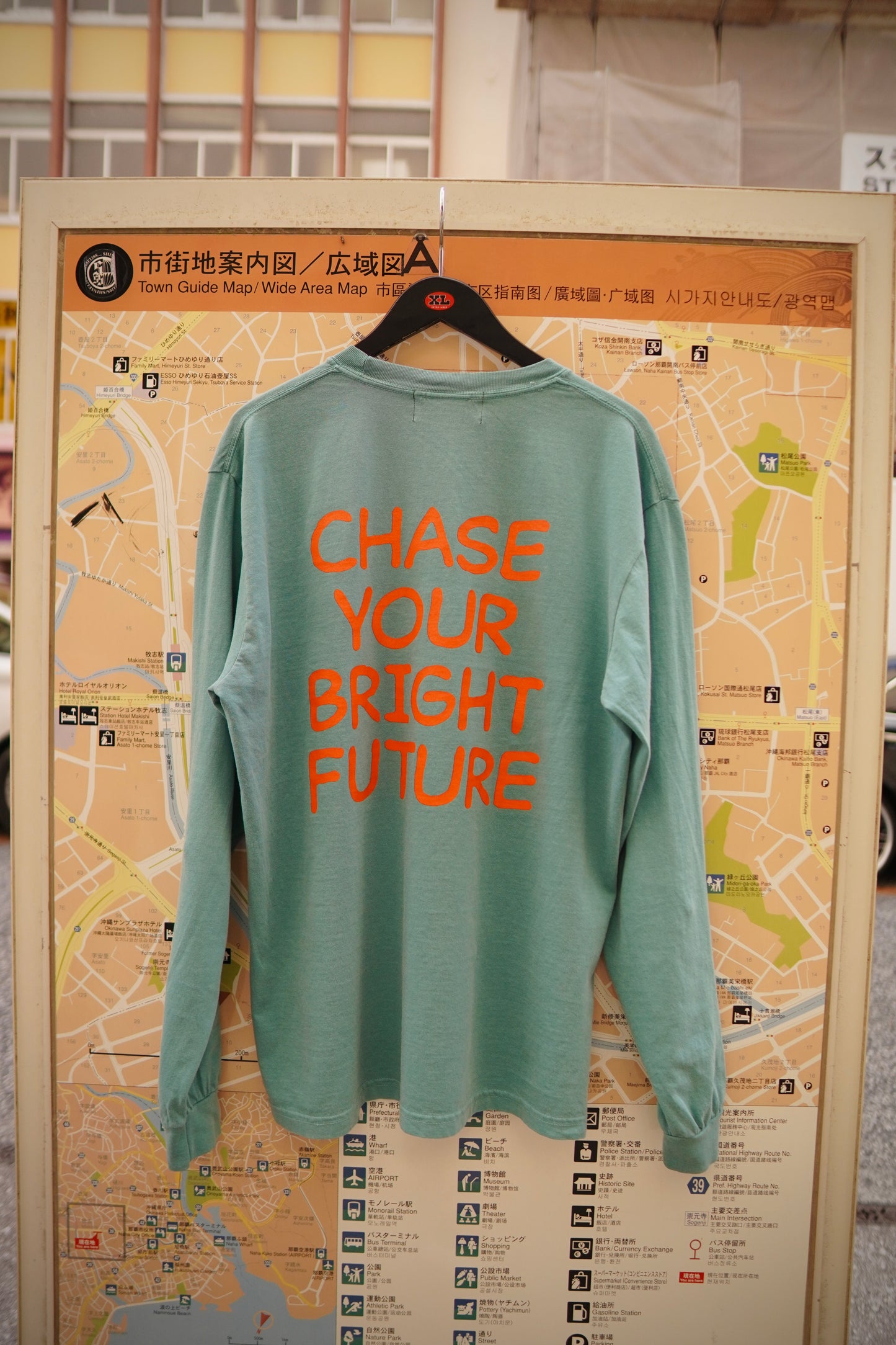 BUTTERFLY LONG SLEEVE T-SHIRT 【2/7までの限定販売】