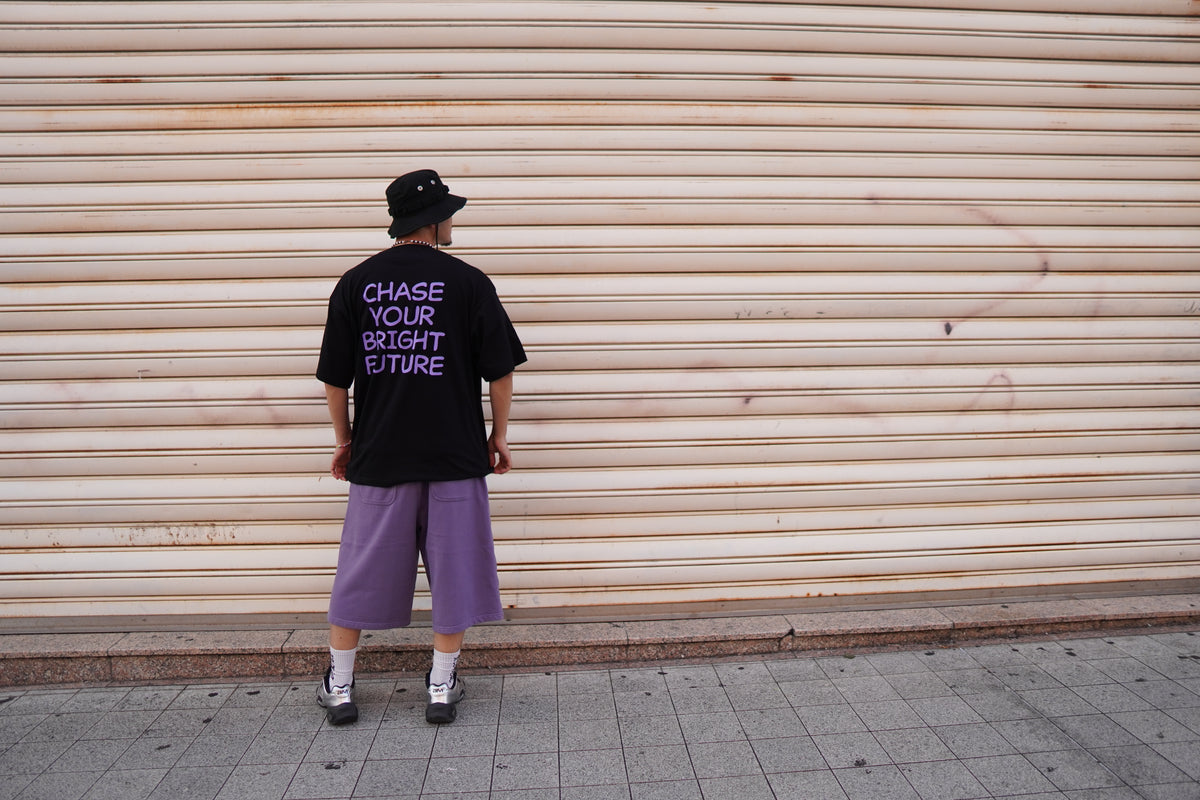 STANDARD T-SHIRT