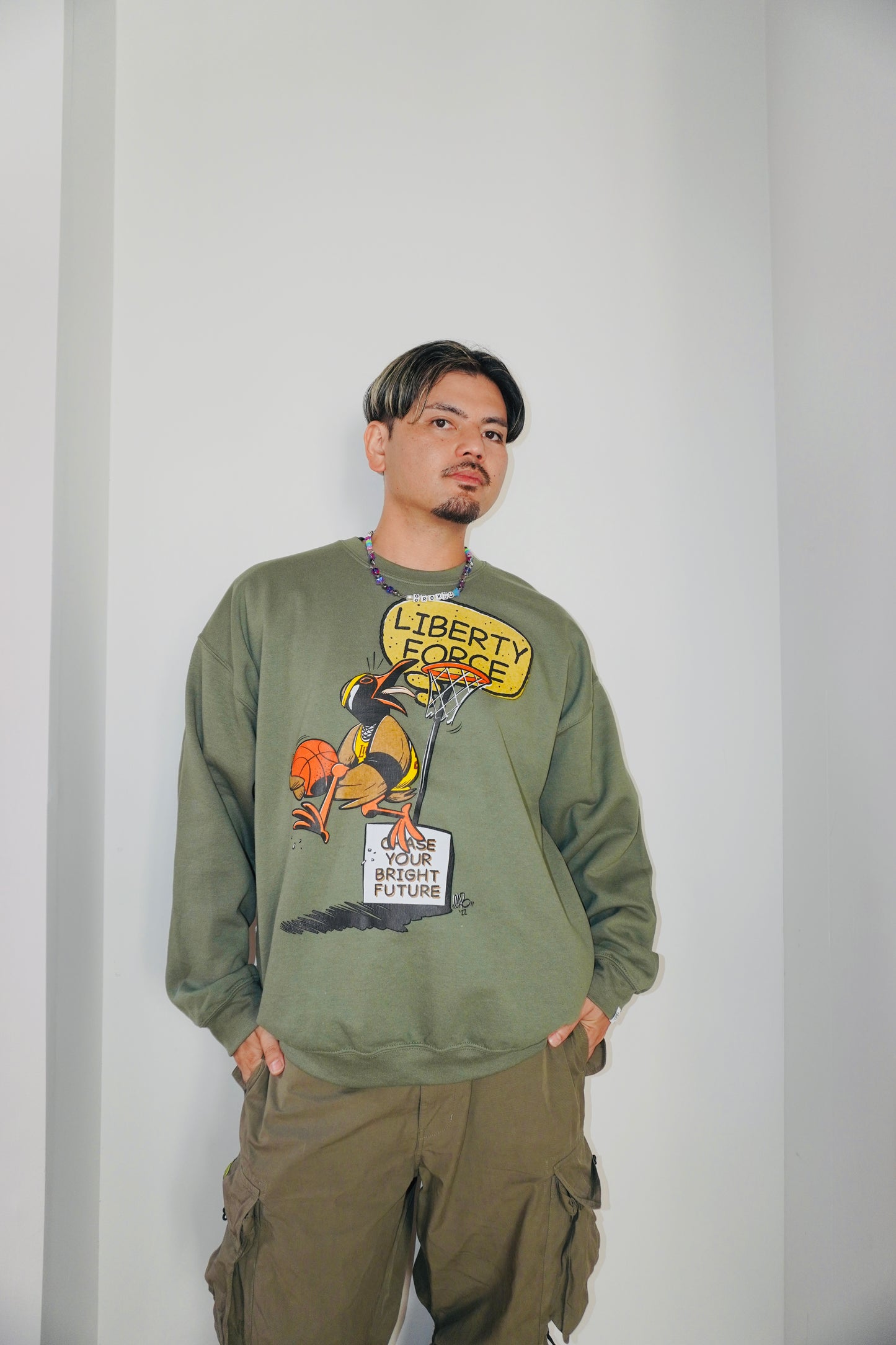 YANBARUKUINA CREW NECK SWEATSHIRTS
